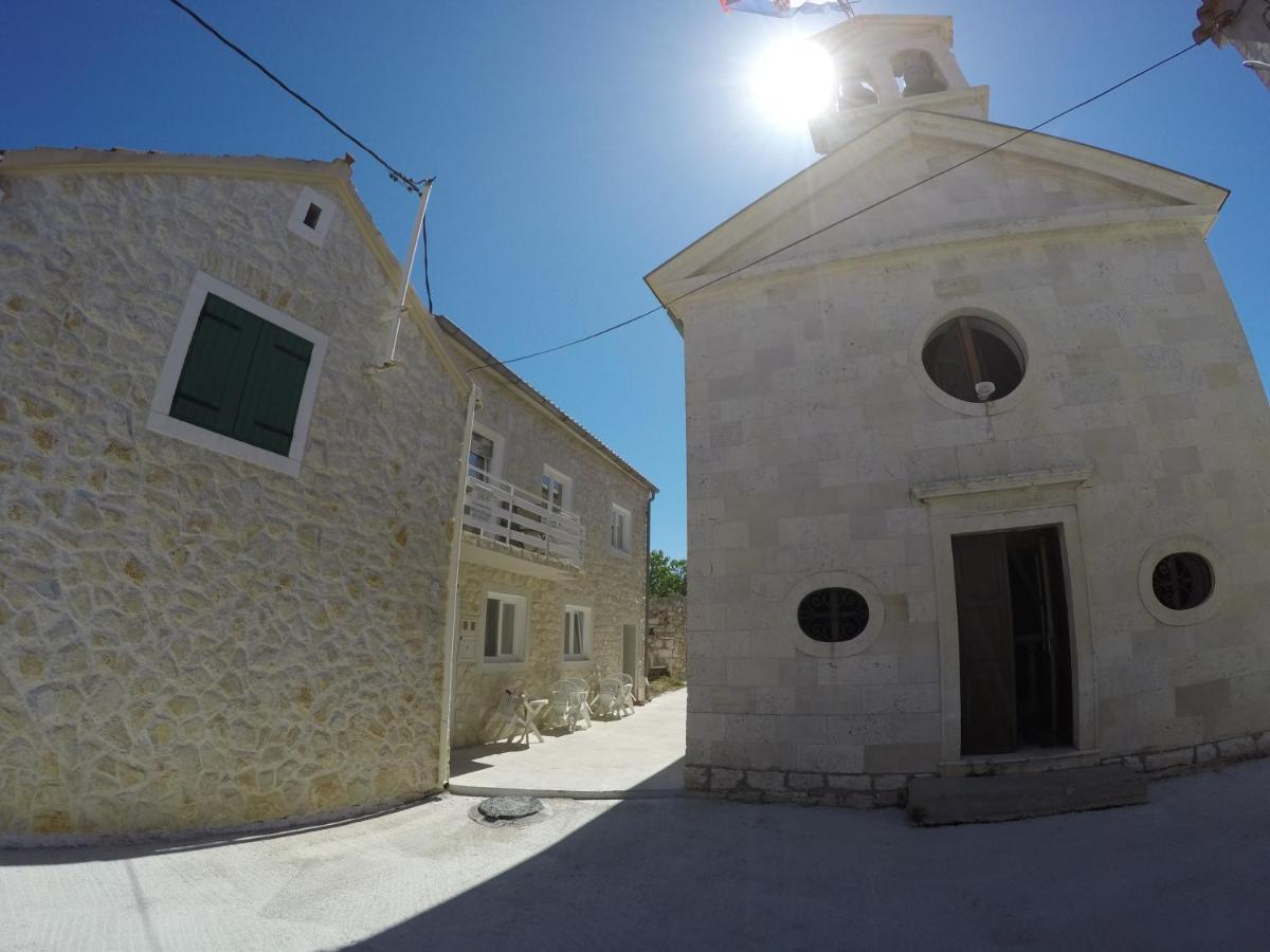 Apartments And Rooms By The Sea Bibinje, Zadar - 6199 Exterior photo